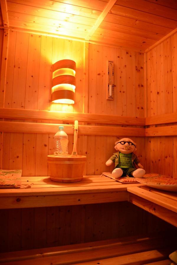Les Noyers Aulnay Bed & Breakfast Aulnay  Eksteriør bilde